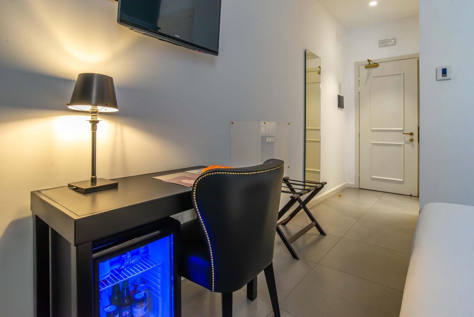 Hotel Boutique Metro 900